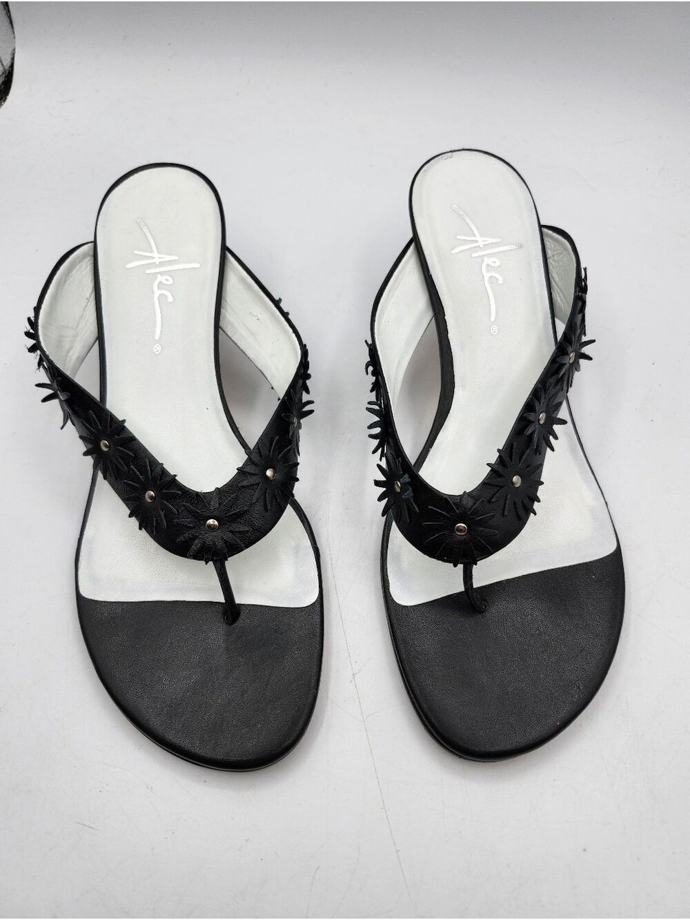 Alec Rare Black Vintage Floral Thong Sandals Kitten Heel, Leather Sole